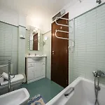 Dom wakacyjny B99 - Barreira Alley Townhouse In Lagos