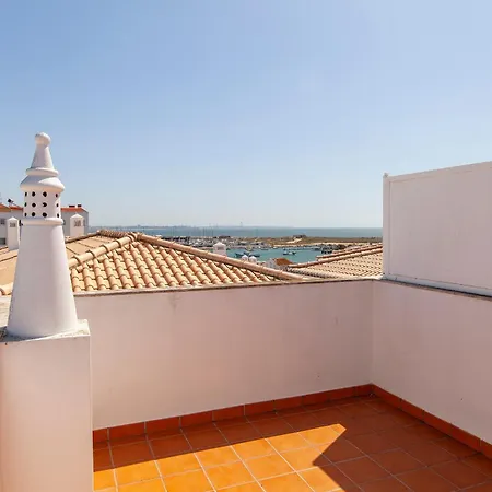 B99 - Barreira Alley Townhouse In Λάγος