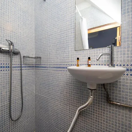 Casa vacanze B99 - Barreira Alley Townhouse In